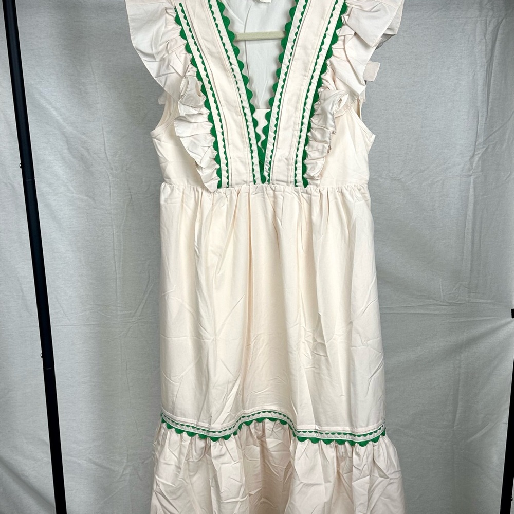 Entro Cream & Green Ric Rac Ruffle Maxi Dress NWT Size Medium - Picture 2 of 6
